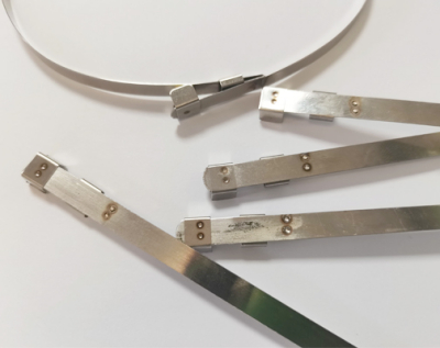 喉箍自动点焊接案例