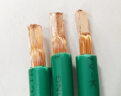 铜线压方焊接案例